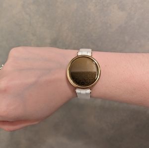 Garmin Lily Smartwatch